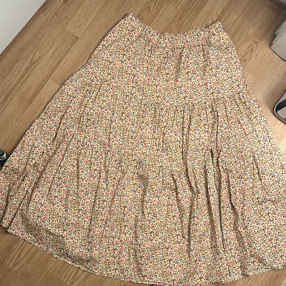 Long flowery skirt from Lane Bryant. Size 14-16.